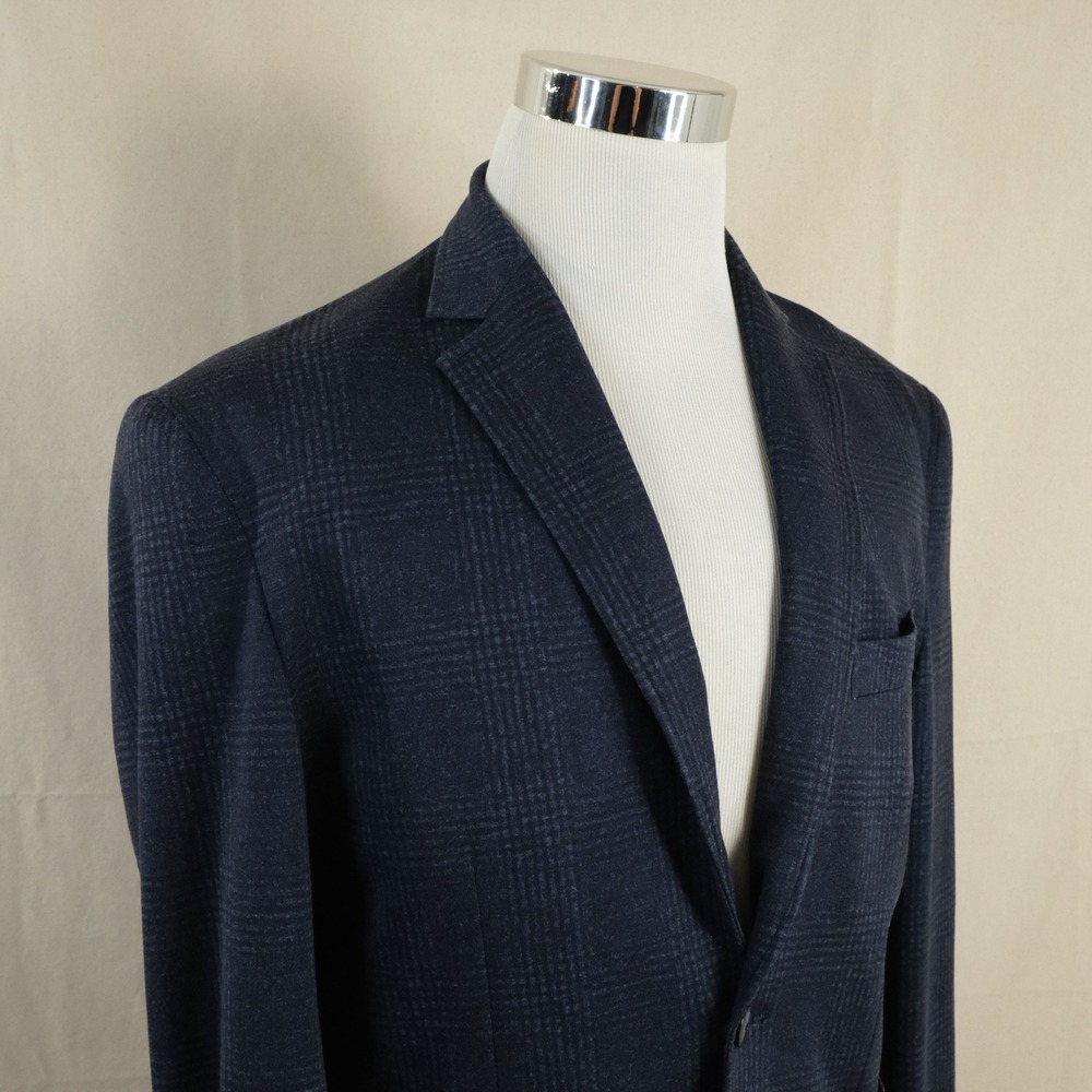 Johnston & Murphy XC4 Medium Sport Coat Navy Blue Plaid Two Button Double Vented
